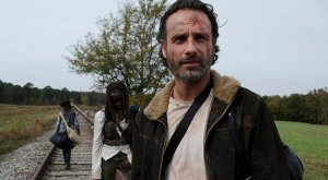 The Walking Dead_Railroad Tracks8