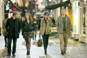 les-doy-un-año Rafa Spall Rose Byrne Anna Faris Simon Baker