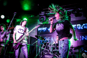 Screams on Sunday live